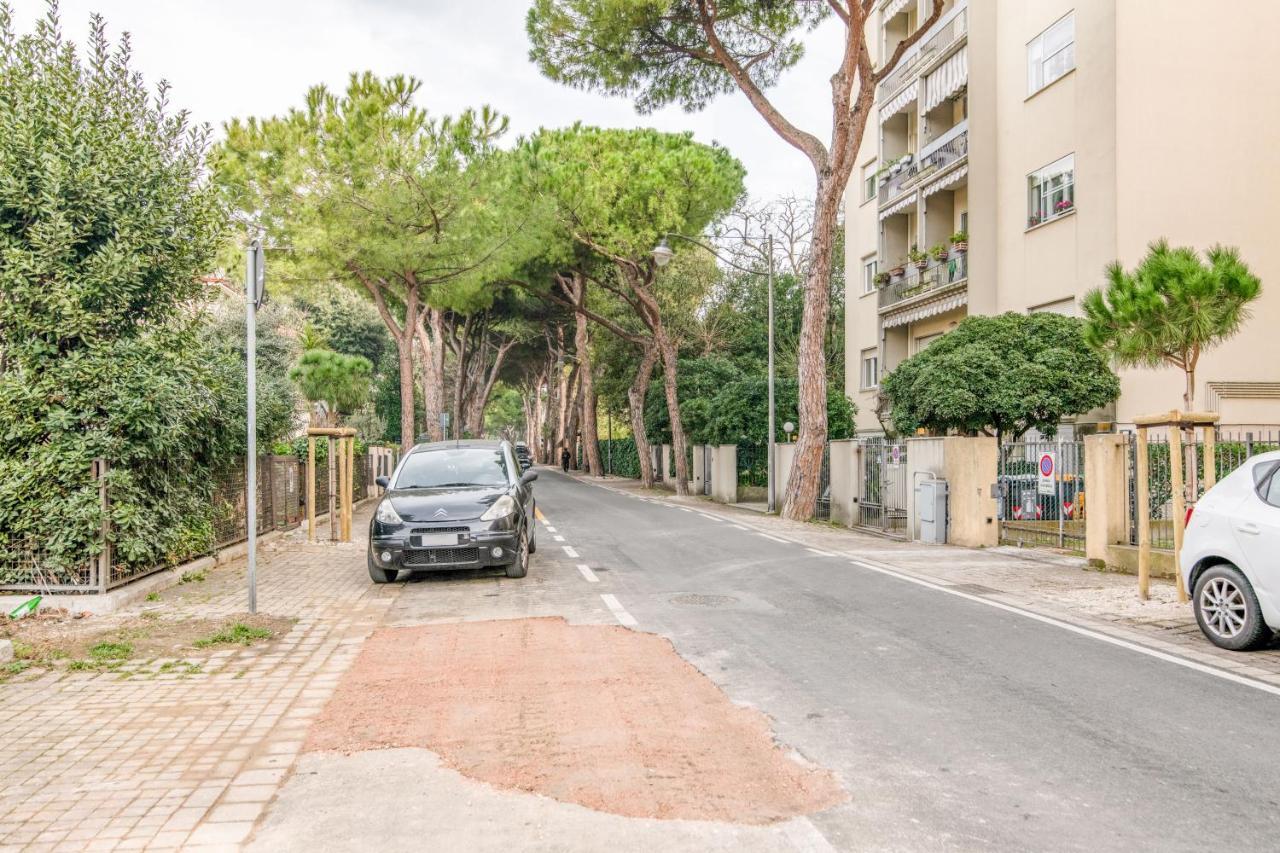 Rimini Marina Centro Station Apartment Exterior photo
